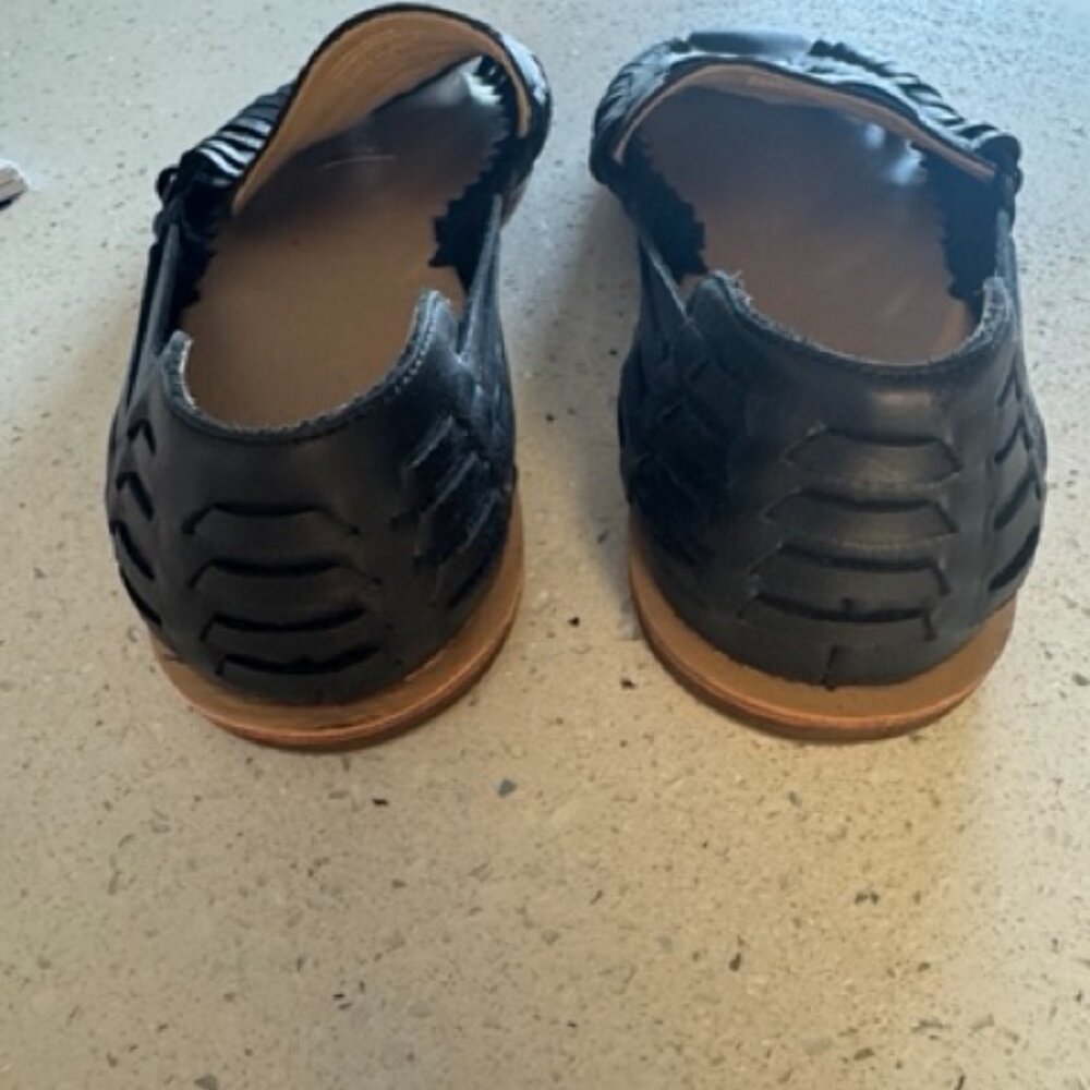 Nisolo Men's Huarache Sandal Black - Picture 5 of 9